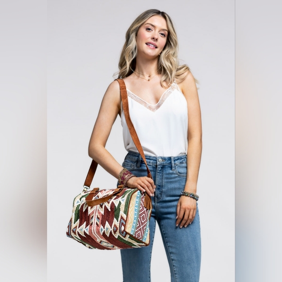 Handwoven Boho Chic Boston Bag / Satchel - Navajo Aztec Inspired Design - Picture 10 of 12